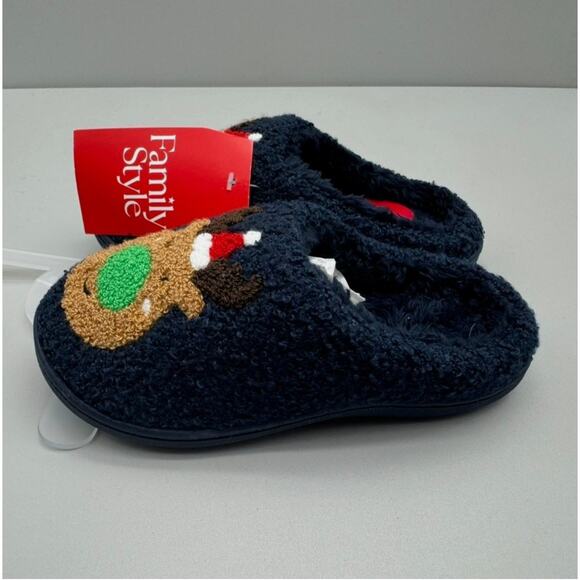 Slippers Kids 13-1 Holiday Reindeer Cozy Fuzzy Teddy Sherpa Lounge Fun Playful - Picture 3 of 6
